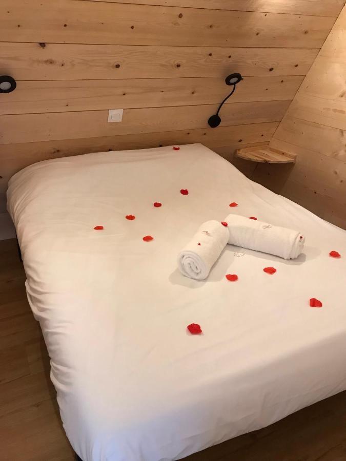 O Tipi Lodge Saint-Christo-en-Jarez Bagian luar foto